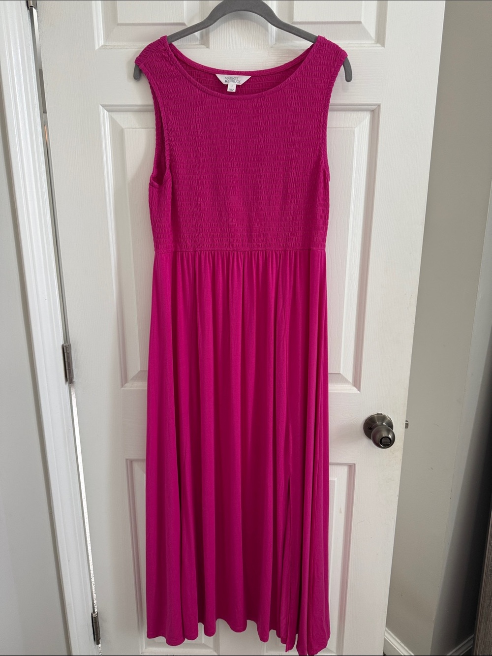 Market & Spruce Sleeveless Fuchsia Maxi Dress
